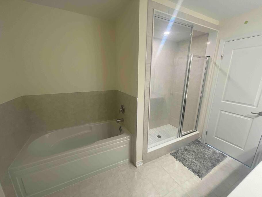 Treasure In Brant - 4 Bedroom Detached House Paris Kültér fotó